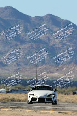 media/Nov-23-2025-Speed Ventures (Sun) [[88f20b6e61]]/6-Yellow Group/Session 1 (Turns 16 and 17 Exit)/